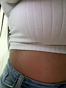 Miia Jazmin online show from October 2025 02:07:01 PM