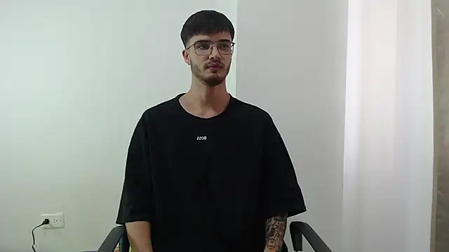 Aleex Miller online show from September 2025 04:08:01 PM