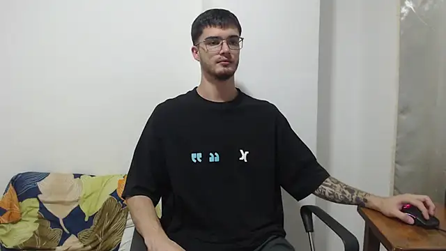 Aleex Miller online show from October 2025 11:57:01 PM