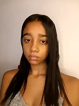 Zoe Sweett18 online show from April 2026 07:07:02 PM