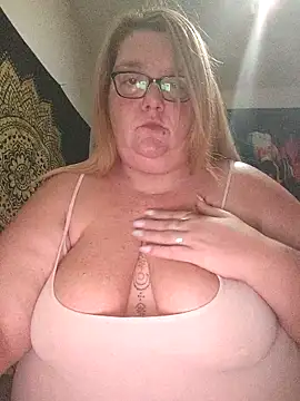 diosacurvy1984 online show from November 2025 11:15:01 PM