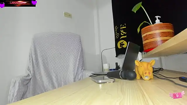 VioletParkker online show from March 2026 02:08:02 AM