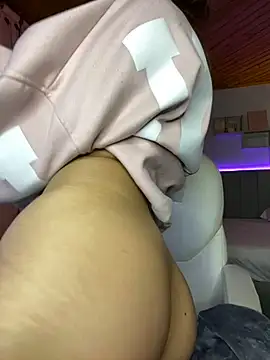 Sofia18 pinkk online show from February 2025 04:28:02 AM