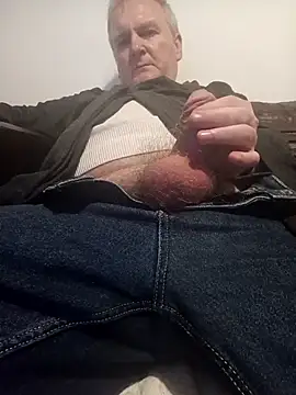 Paolo7619 online show from November 2025 07:13:02 PM