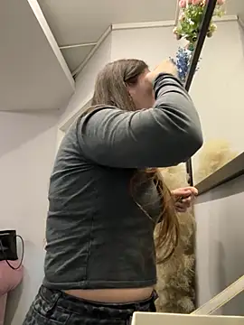 KiraBarlows online show from September 2025 04:39:02 AM