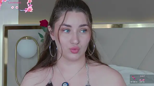 Snapshot of KiraBarlows chatting on July 2026 08:36:02 PM KiraBarlows online show from July 2026 08:36:02 PM