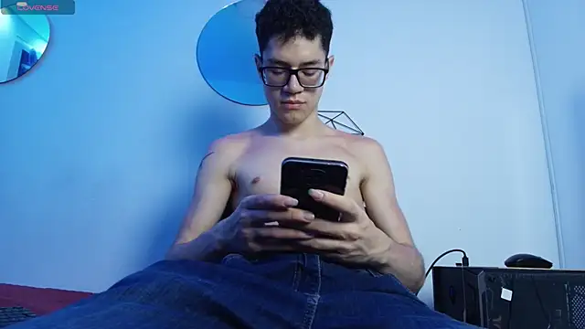 wolfandsky online show from September 2025 11:56:01 AM