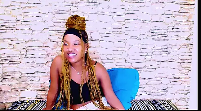 EroticSexyPrada online show from February 2025 07:55:01 AM