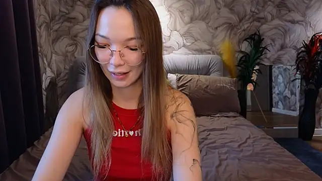 Snapshot of SusannJohnson chatting on September 2025 12:22:02 AM SusannJohnson online show from September 2025 12:22:02 AM