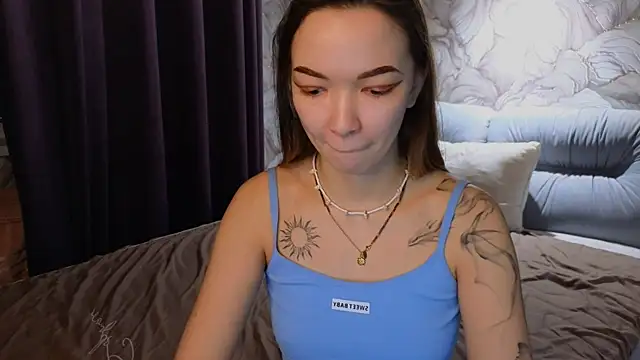 SusannJohnson online show from November 2025 12:22:01 AM