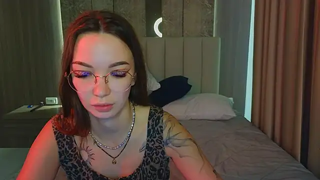 SusannJohnson online show from March 2026 12:38:01 AM