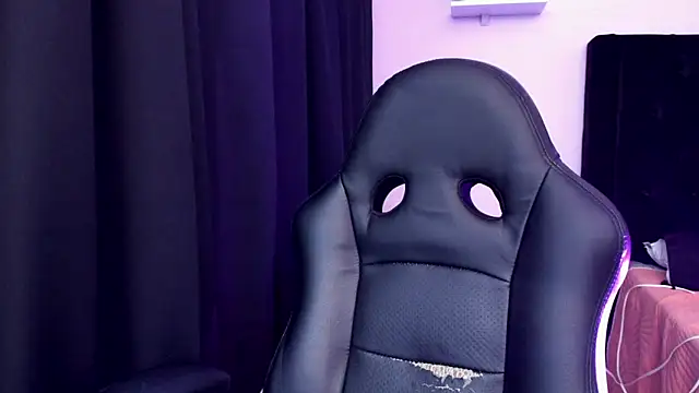 Snapshot of Paulina_Lopezz chatting on September 2025 04:16:01 AM Paulina Lopezz online show from September 2025 04:16:01 AM