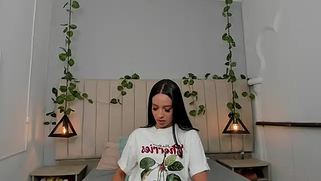 Paulina Lopezz online show from January 2026 08:43:02 PM