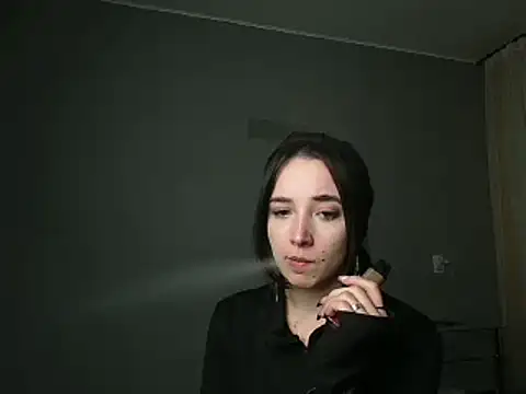 Eva Gloryy online show from February 2025 08:19:02 PM