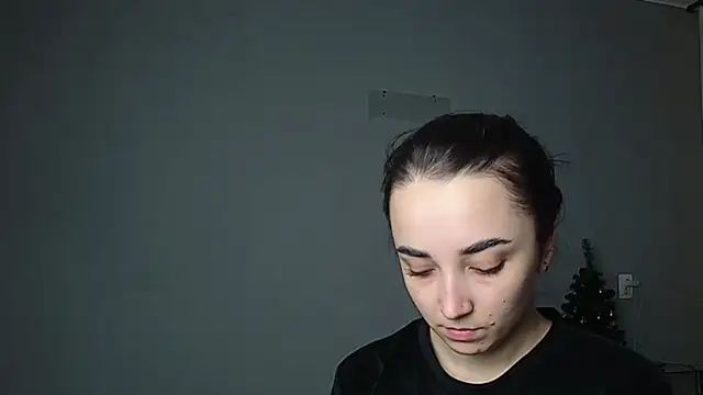 Eva Gloryy online show from February 2026 02:53:02 PM