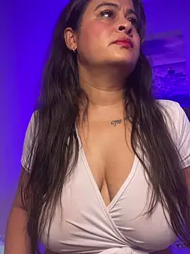 Lili  taylor online show from March 2025 05:44:01 AM