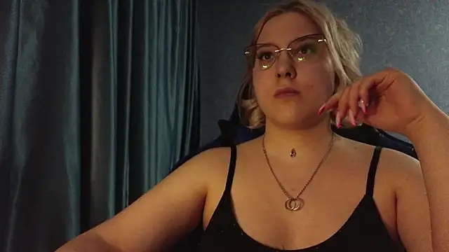 HotBrandyX online show from April 2026 01:29:02 PM