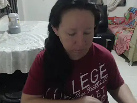 Snapshot of Yohis_Kiut25 chatting on February 2025 01:23:02 AM Yohis Kiut25 online show from February 2025 01:23:02 AM