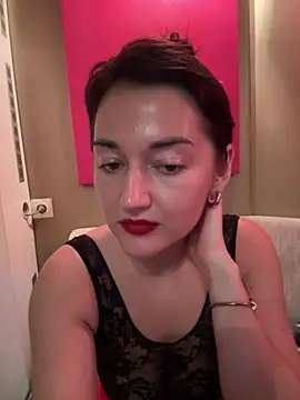 sweetflowers69 online show from March 2025 10:48:02 PM