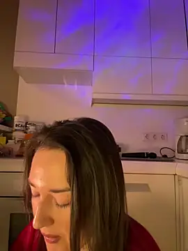 sweetflowers69 online show from February 2026 08:10:01 PM