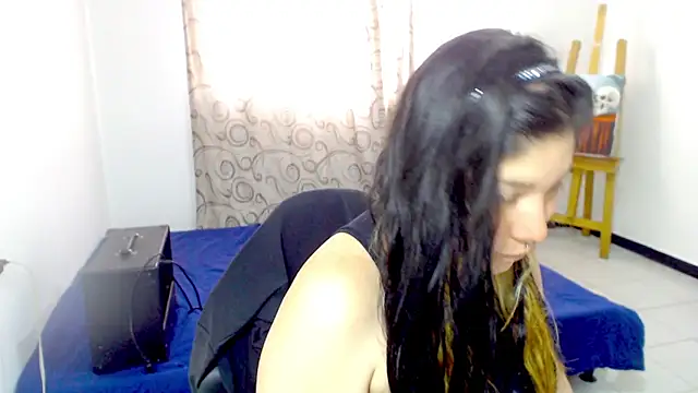 Snapshot of sharonnleon chatting on October 2025 09:01:01 PM sharonnleon online show from October 2025 09:01:01 PM