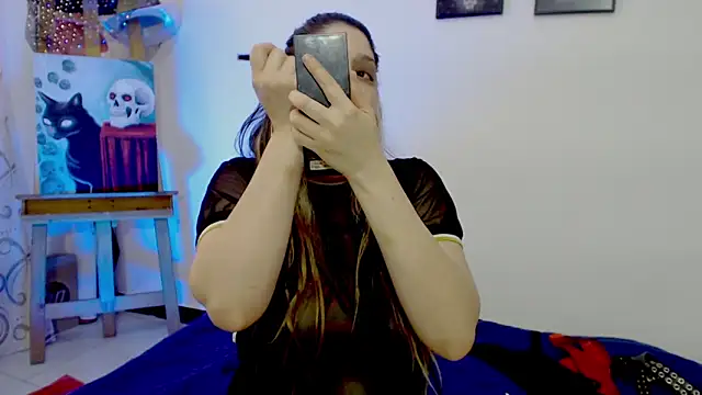 Snapshot of sharonnleon chatting on October 2025 09:26:02 PM sharonnleon online show from October 2025 09:26:02 PM