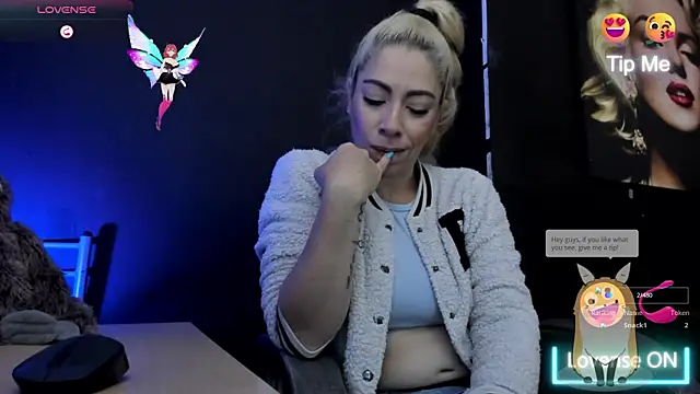 viktoria davis  online show from October 2025 11:26:02 PM