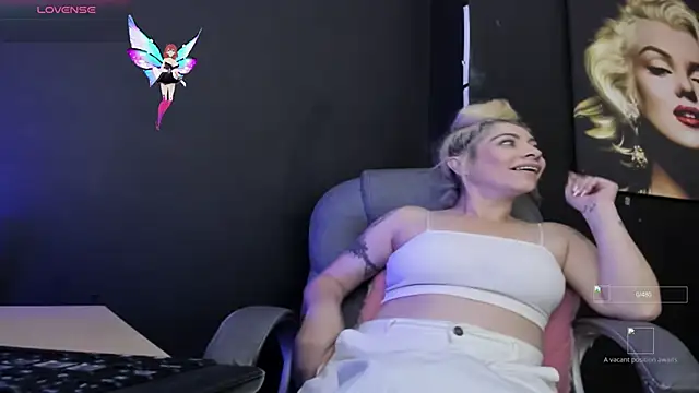 viktoria davis  online show from November 2025 10:53:02 PM