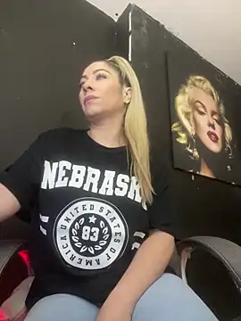 viktoria davis  online show from March 2026 10:34:02 PM