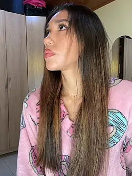 zoe storm online show from April 2026 11:41:01 PM