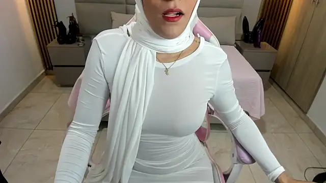 Zulema hamdi online show from March 2025 11:18:01 AM