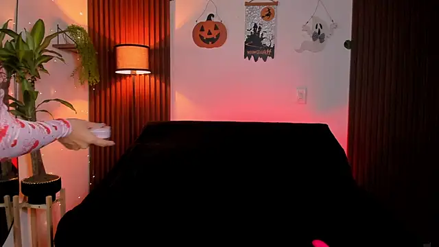 Georgina caruso online show from October 2025 09:56:02 AM