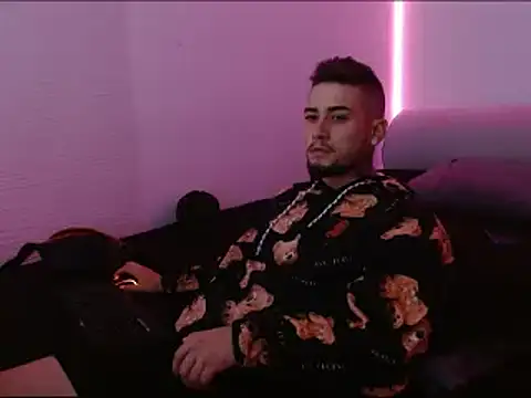 Lliam 2 online show from January 2025 11:56:02 AM