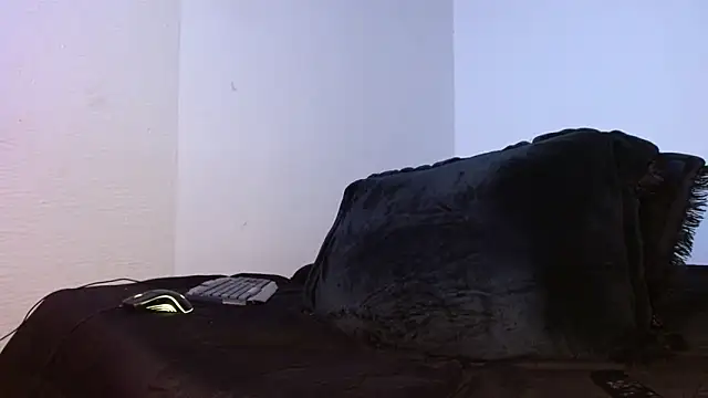 Lliam 2 online show from October 2025 03:42:02 AM