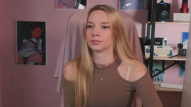 Snapshot of katt__y chatting on October 2025 05:00:02 AM katt y online show from October 2025 05:00:02 AM