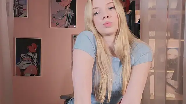 Snapshot of katt__y chatting on November 2025 05:06:01 AM katt y online show from November 2025 05:06:01 AM