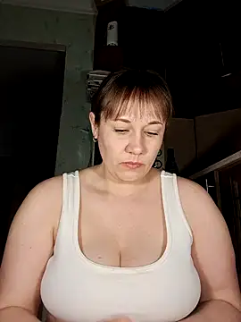Marlyn Martie online show from February 2025 06:59:01 PM