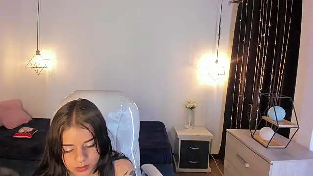 Snapshot of Nicole_Foxx_ chatting on February 2025 01:36:01 AM Nicole Foxx online show from February 2025 01:36:01 AM