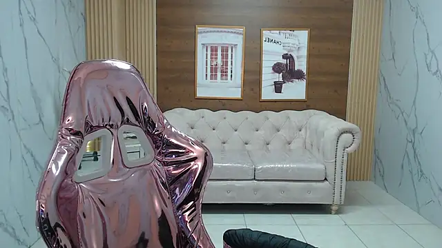 shalon diaz s online show from November 2025 01:15:02 AM