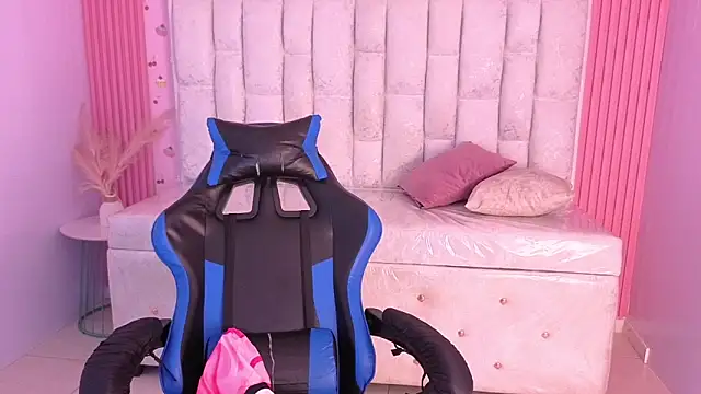 shalon diaz s online show from March 2026 01:12:02 AM