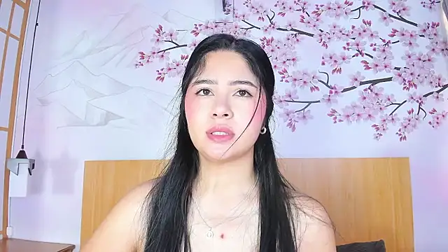 Yasmin Scott online show from January 2026 01:02:02 PM