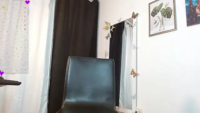 SophiaJohnson 17 online show from October 2025 08:50:02 PM