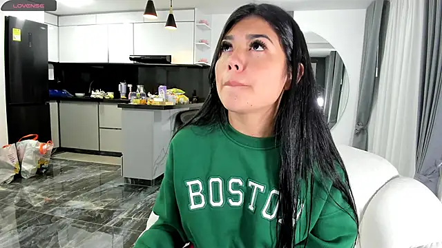 1lubonnie online show from March 2025 01:03:02 AM