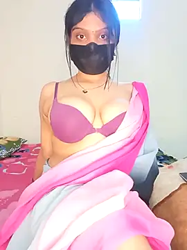 Snapshot of night_queen07 chatting on March 2025 02:35:02 AM night queen07 online show from March 2025 02:35:02 AM
