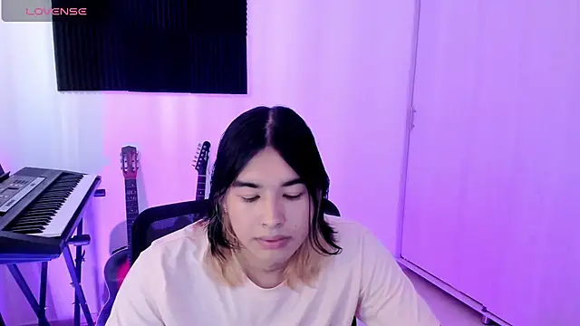 JordiWilld online show from February 2025 08:48:02 PM