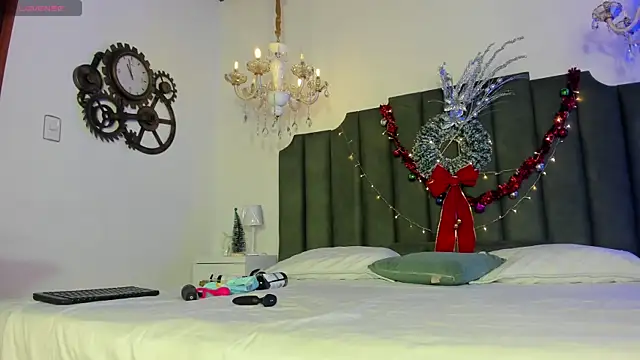 AnthonelaRusso  online show from December 2025 03:56:02 AM