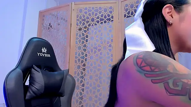 sophierooy22 online show from December 2024 06:14:01 PM