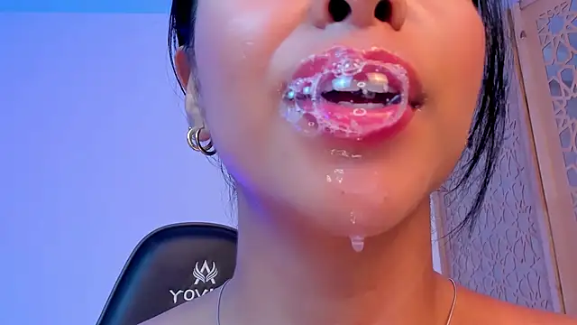 sophierooy22 online show from January 2025 07:48:02 PM