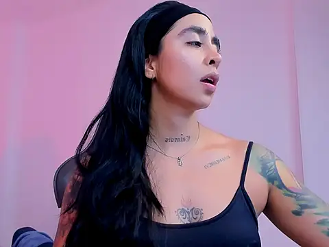 sophierooy22 online show from November 2025 11:50:01 PM