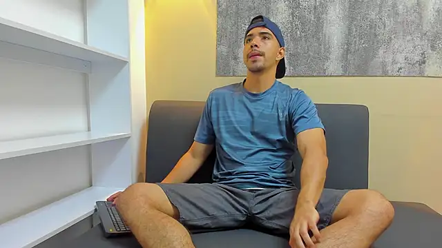 RYAN PATERSON online show from November 2025 12:49:02 PM